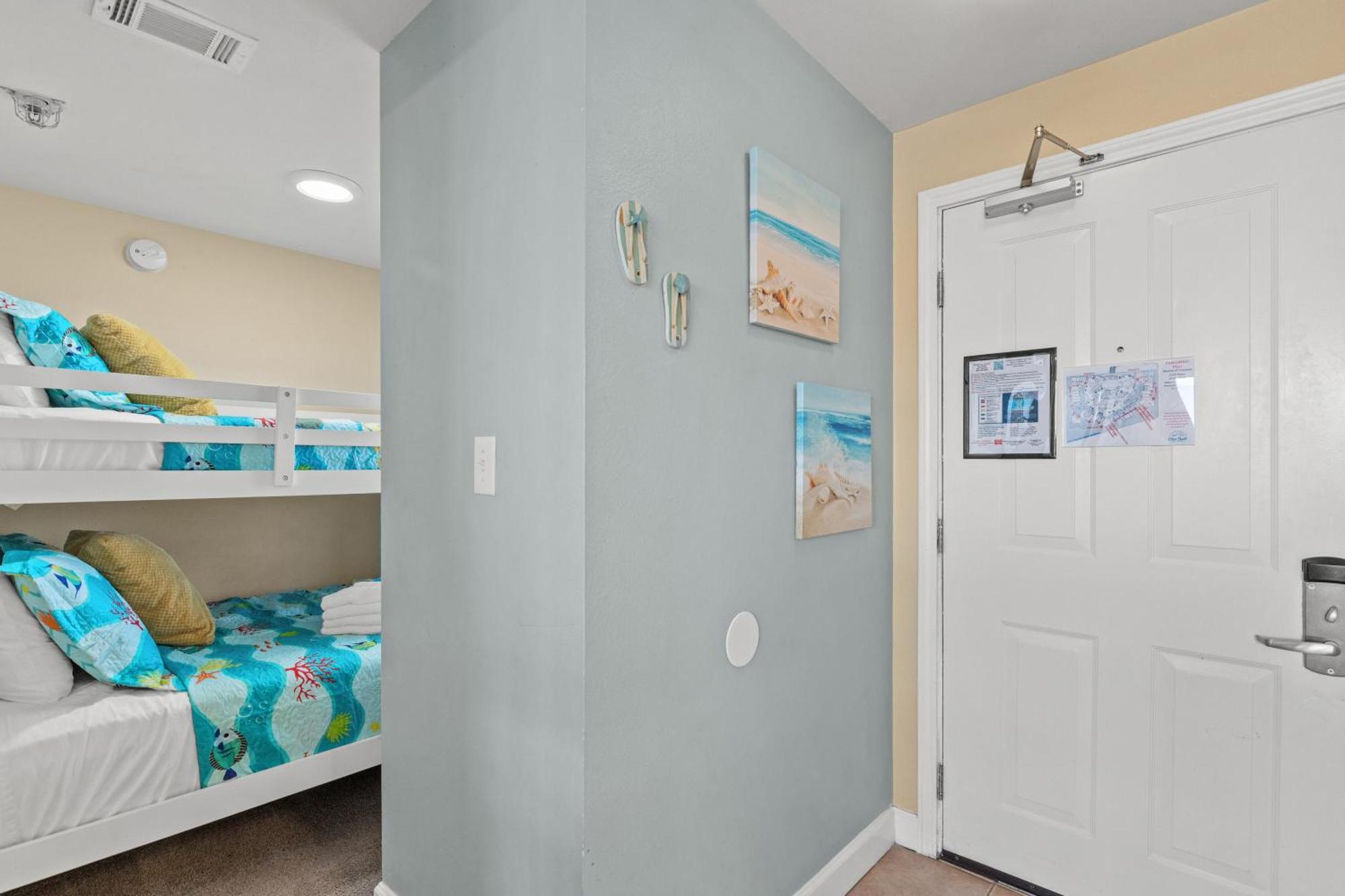 Penthouse With Beautiful Beach Views! 1 Bedroom, 2 Bathroom Penthouse! Panama City Beach Buitenkant foto