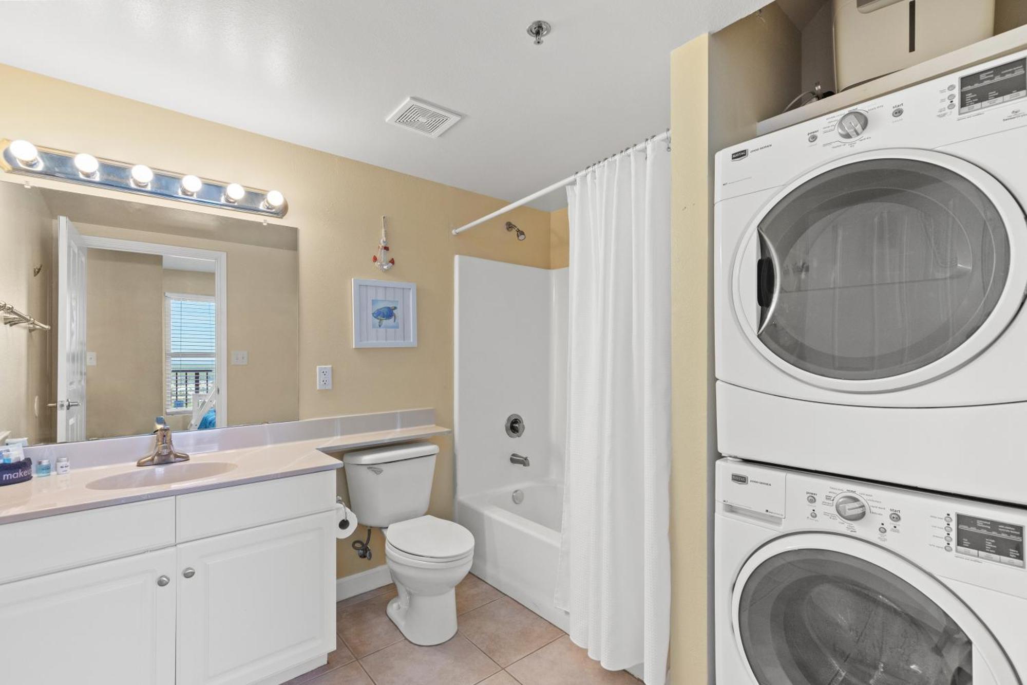 Penthouse With Beautiful Beach Views! 1 Bedroom, 2 Bathroom Penthouse! Panama City Beach Buitenkant foto